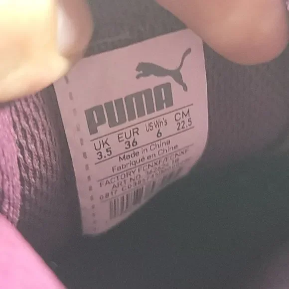 Womens Sz 6 Purple Puma Vikky Soft Foam Suede Sneakers - Picture 9 of 9